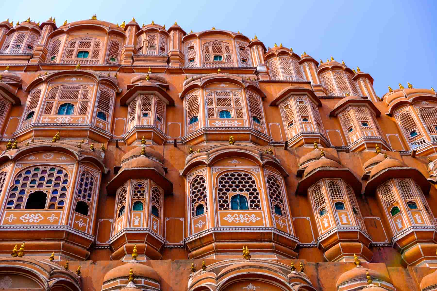 Close-up of the Hawa Mahal's tiered honeycomb windows